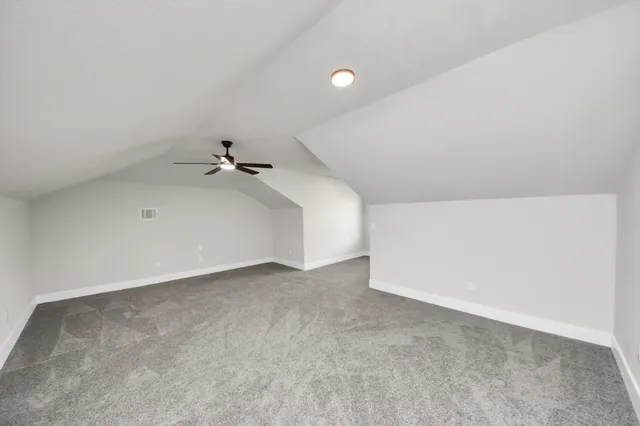 $2,395 | 2954 County Road 855, Alvin, TX 77511