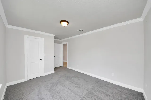 $2,395 | 2954 County Road 855, Alvin, TX 77511