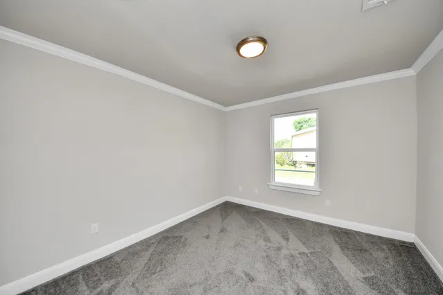 $2,395 | 2954 County Road 855, Alvin, TX 77511