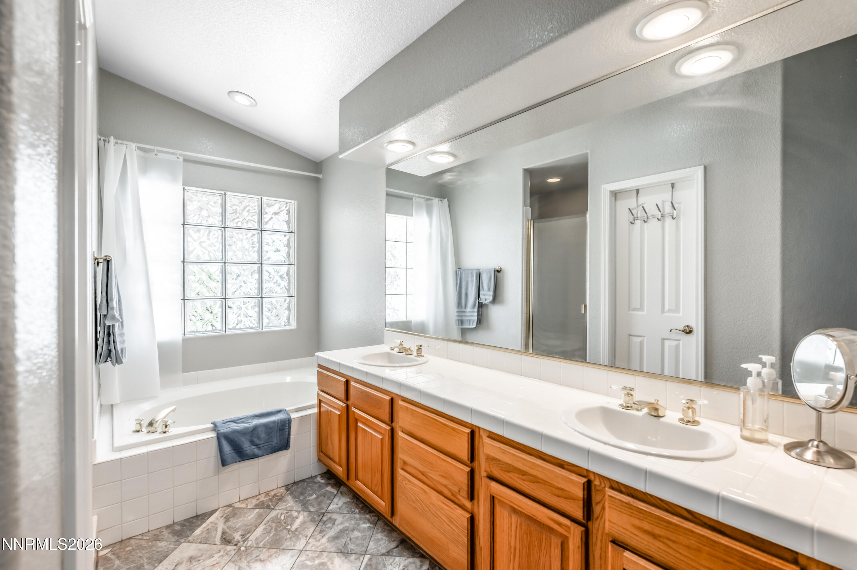 2540 Granite Springs Road Reno, NV 89519 - Photo 26 of 42 G-1037