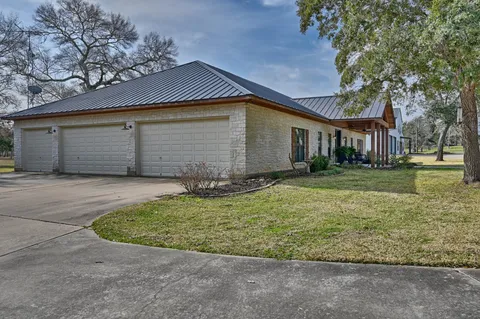 $3,800,000 | 1094 Dunlavy Road, Cat Spring, TX 78933