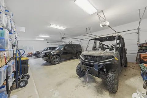 $3,800,000 | 1094 Dunlavy Road, Cat Spring, TX 78933