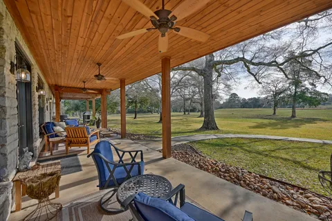 $3,800,000 | 1094 Dunlavy Road, Cat Spring, TX 78933