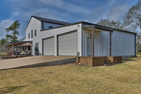 $3,800,000 | 1094 Dunlavy Road, Cat Spring, TX 78933