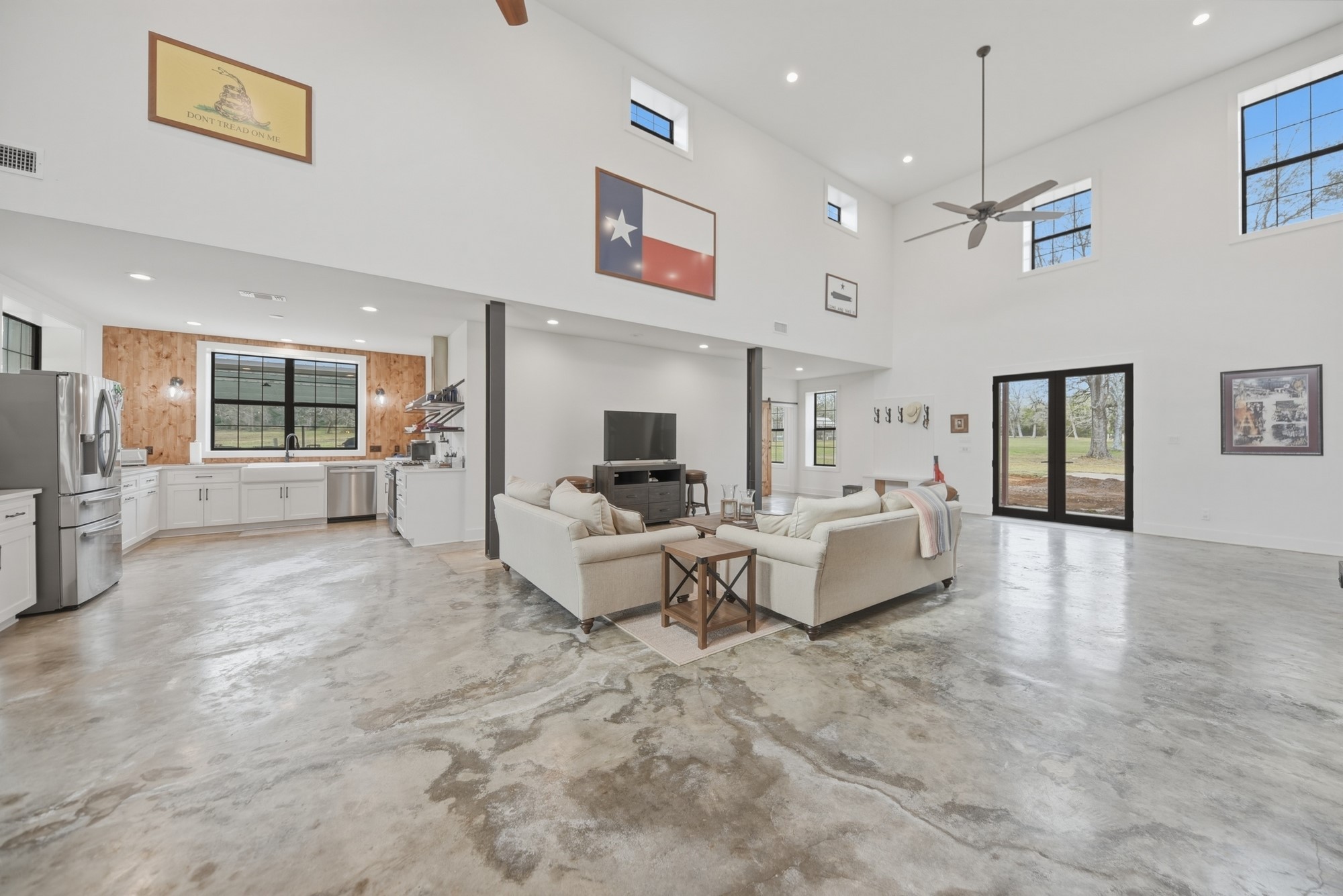 1094 Dunlavy Road Cat Spring, TX 78933 - Photo 32 of 50