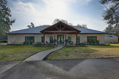 $3,800,000 | 1094 Dunlavy Road, Cat Spring, TX 78933