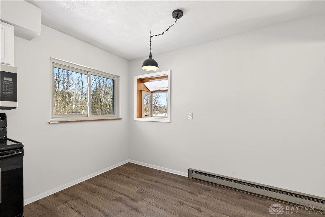 4477 Centerville Road Bellbrook, OH 45305 - Photo 14 of 39