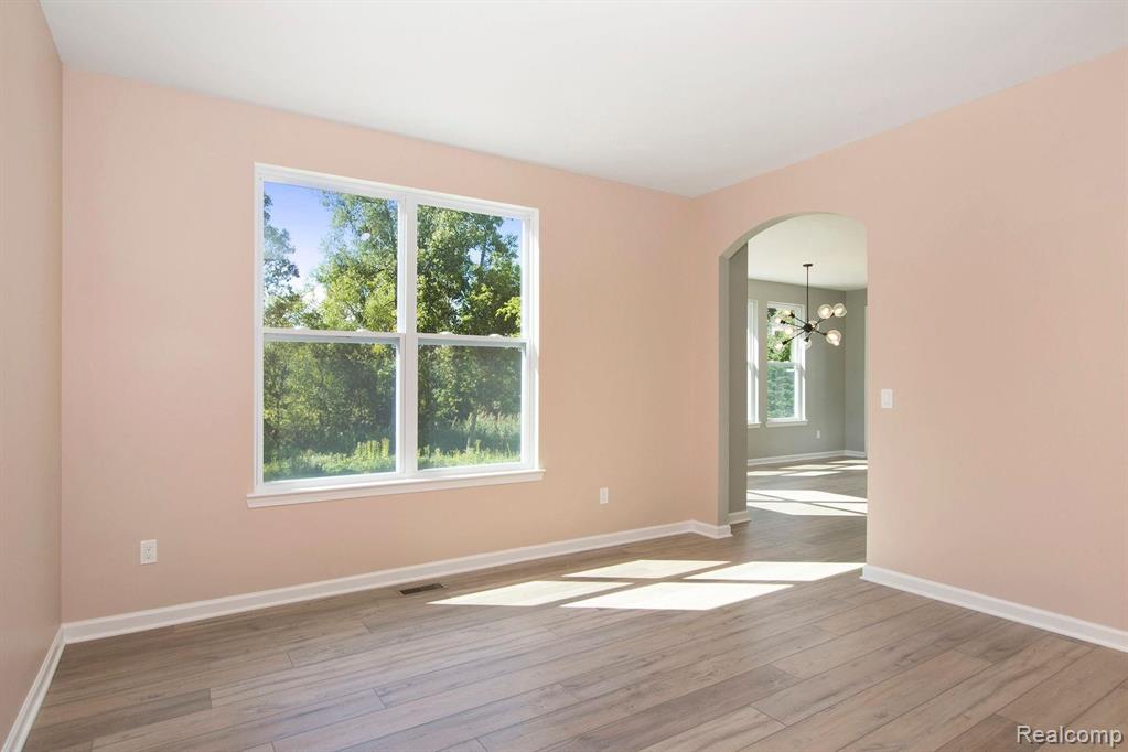 52301 Baker Road Chesterfield, MI 48047 - Photo 21 of 34