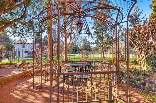 $1,000,000 | 3701 West Crescent Rim Drive, Unit 406 & 407, Boise, ID 83706