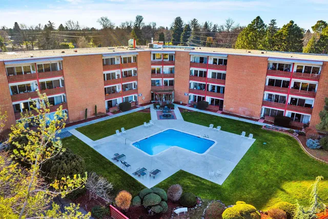 $1,000,000 | 3701 West Crescent Rim Drive, Unit 406 & 407, Boise, ID 83706