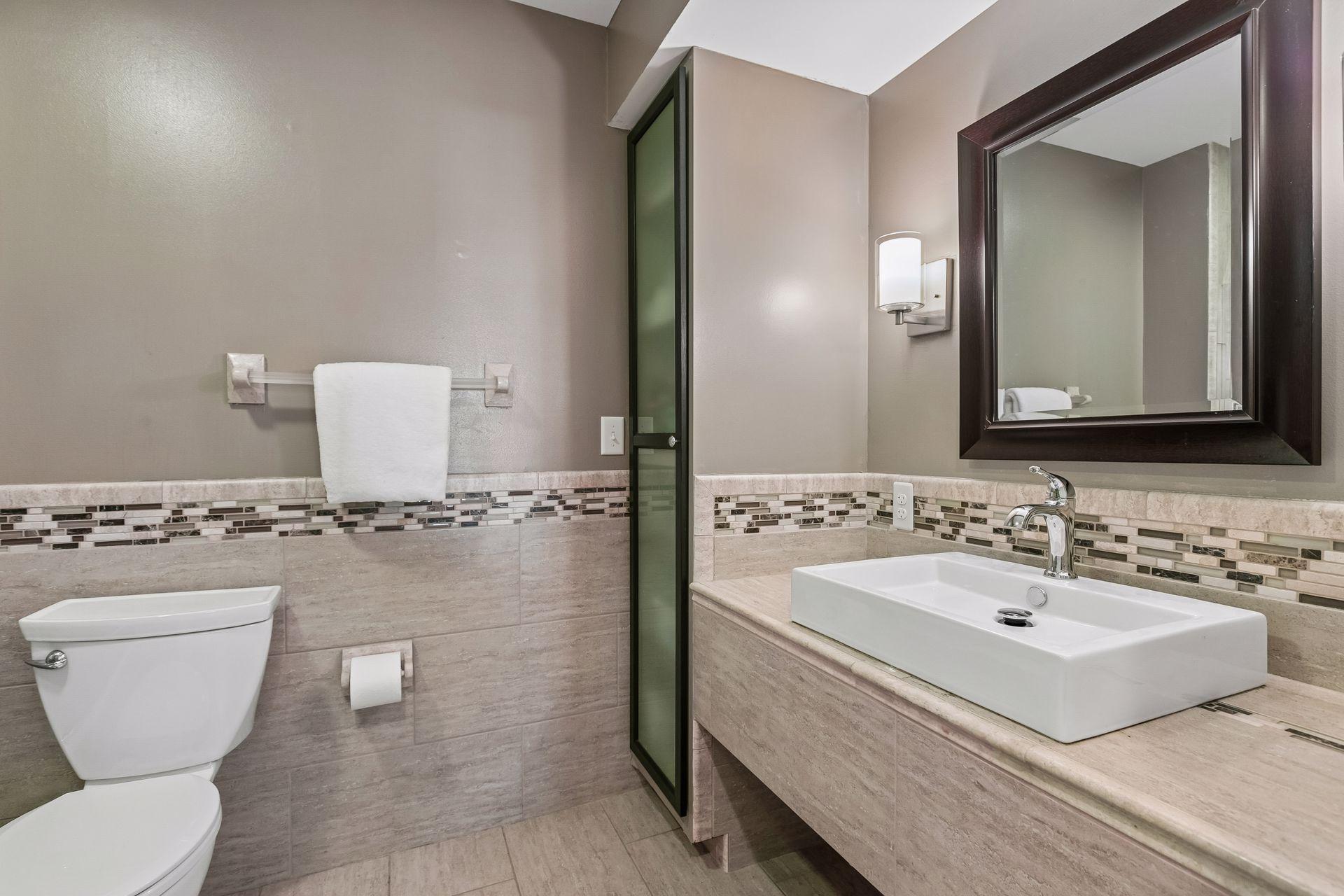 6940 Moccasin Valley Road Edina, MN 55439 - Photo 29 of 56 Gallery Image 29