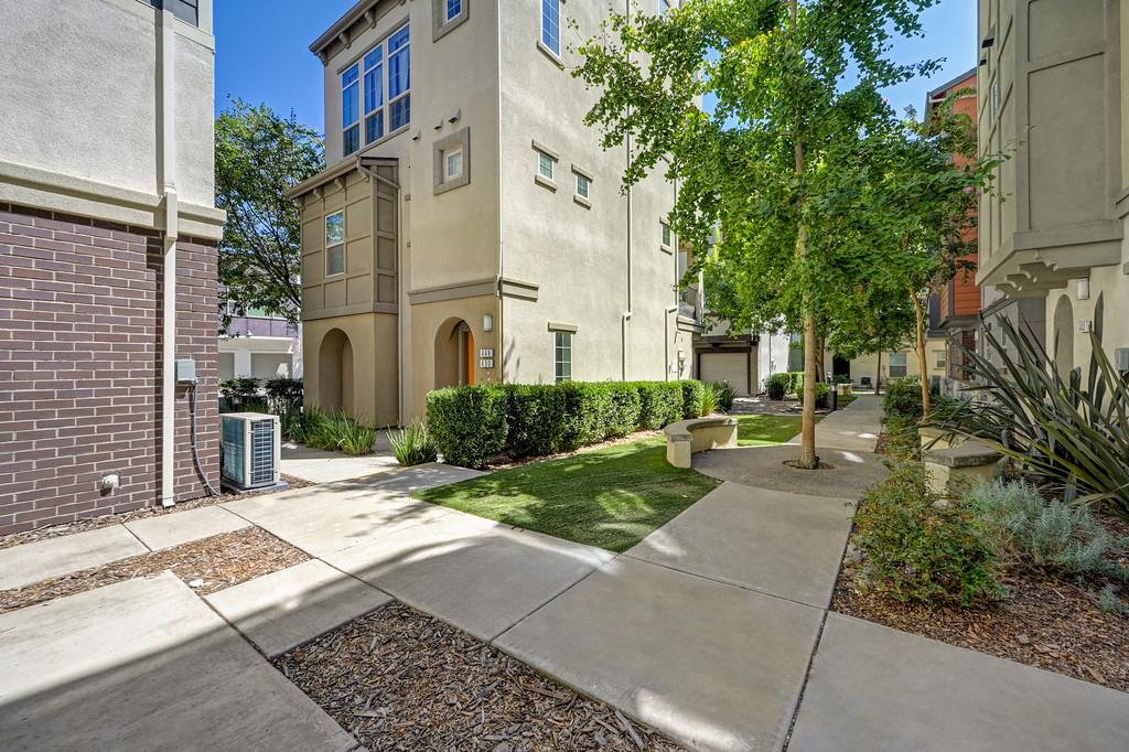 450 Tailoff Lane Sacramento, CA 95818 - Photo 1 of 43 Gallery Image 1