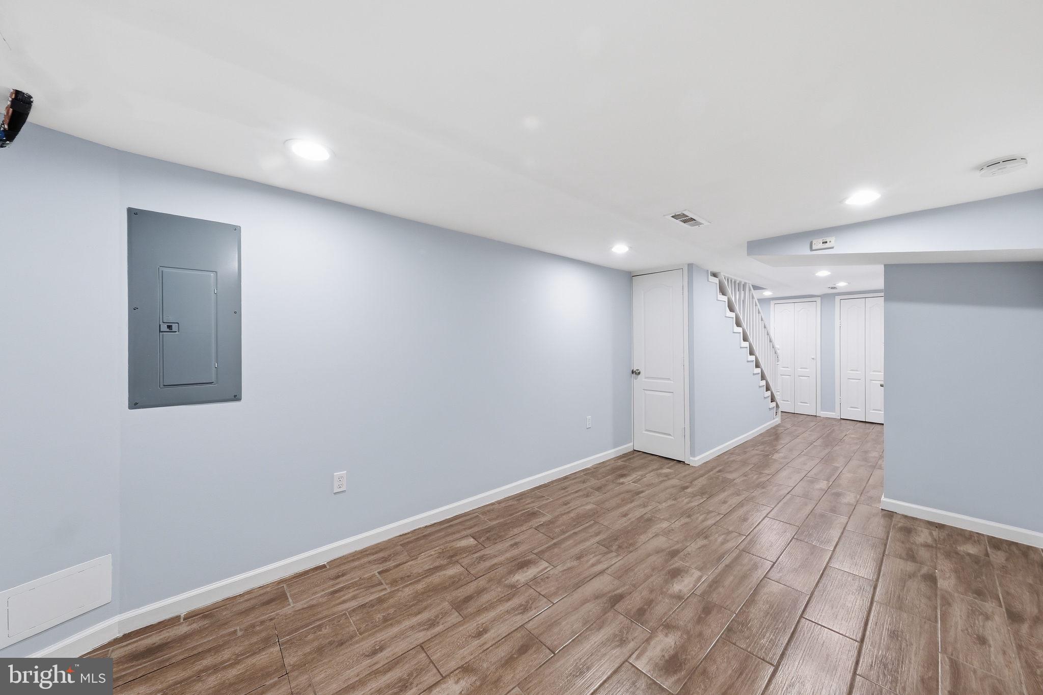 636 Hillview Road Baltimore, MD 21225 - Photo 14 of 19