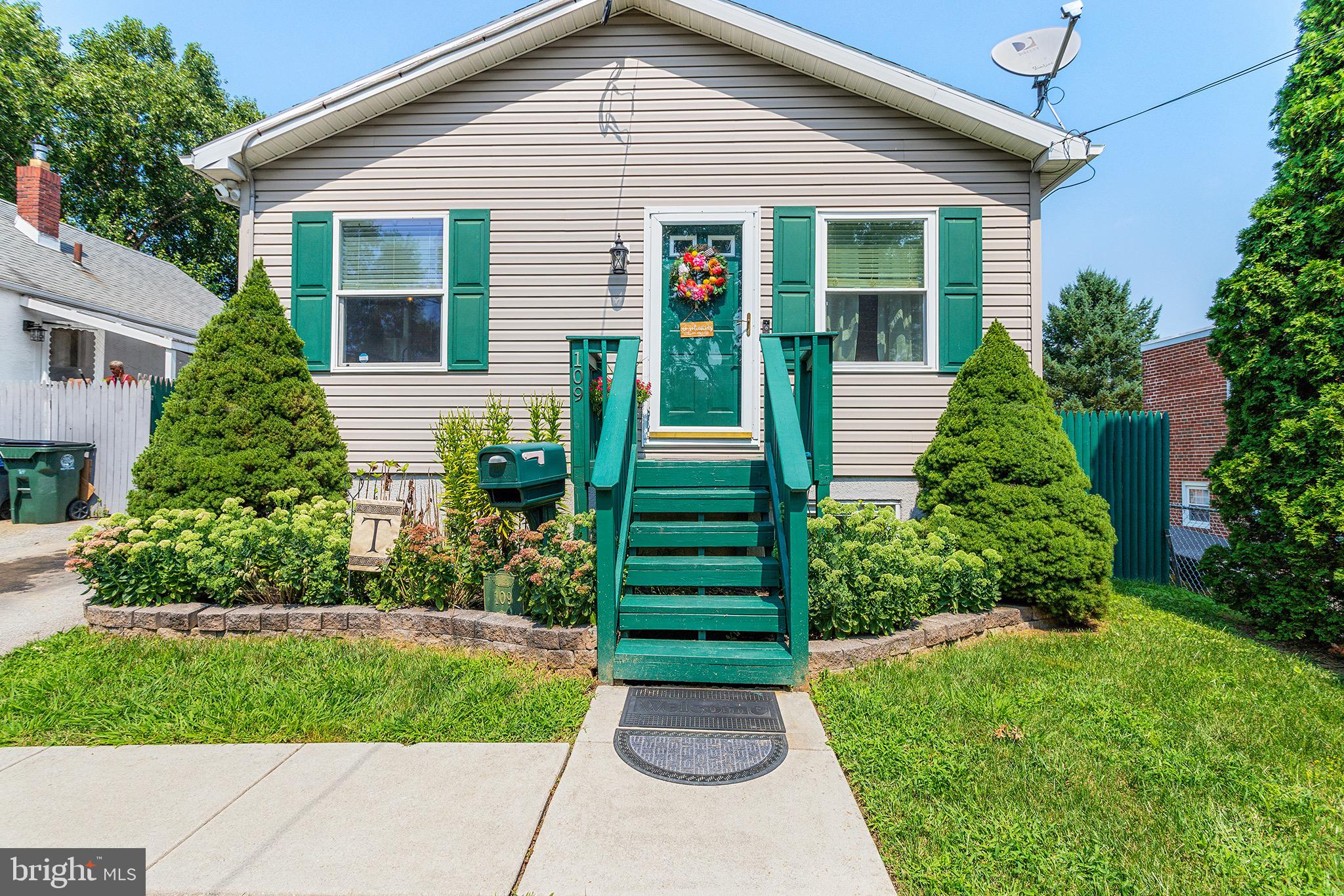 109 Maple Road Wallingford, PA 19086 - Photo 1 of 29