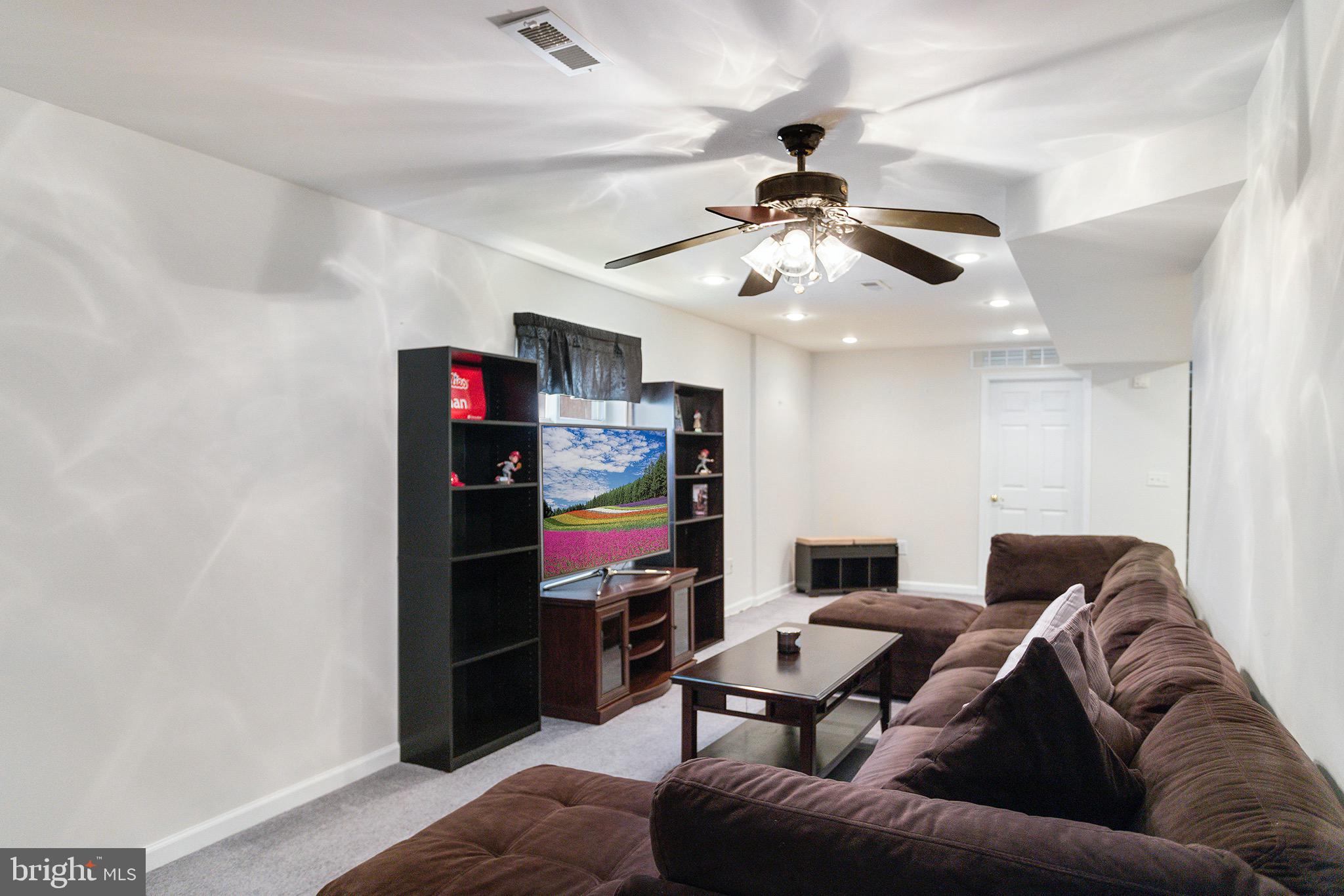 109 Maple Road Wallingford, PA 19086 - Photo 20 of 29