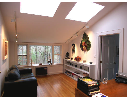 21 Partridge Hill Road Weston, MA 02493 - Photo 6 of 13