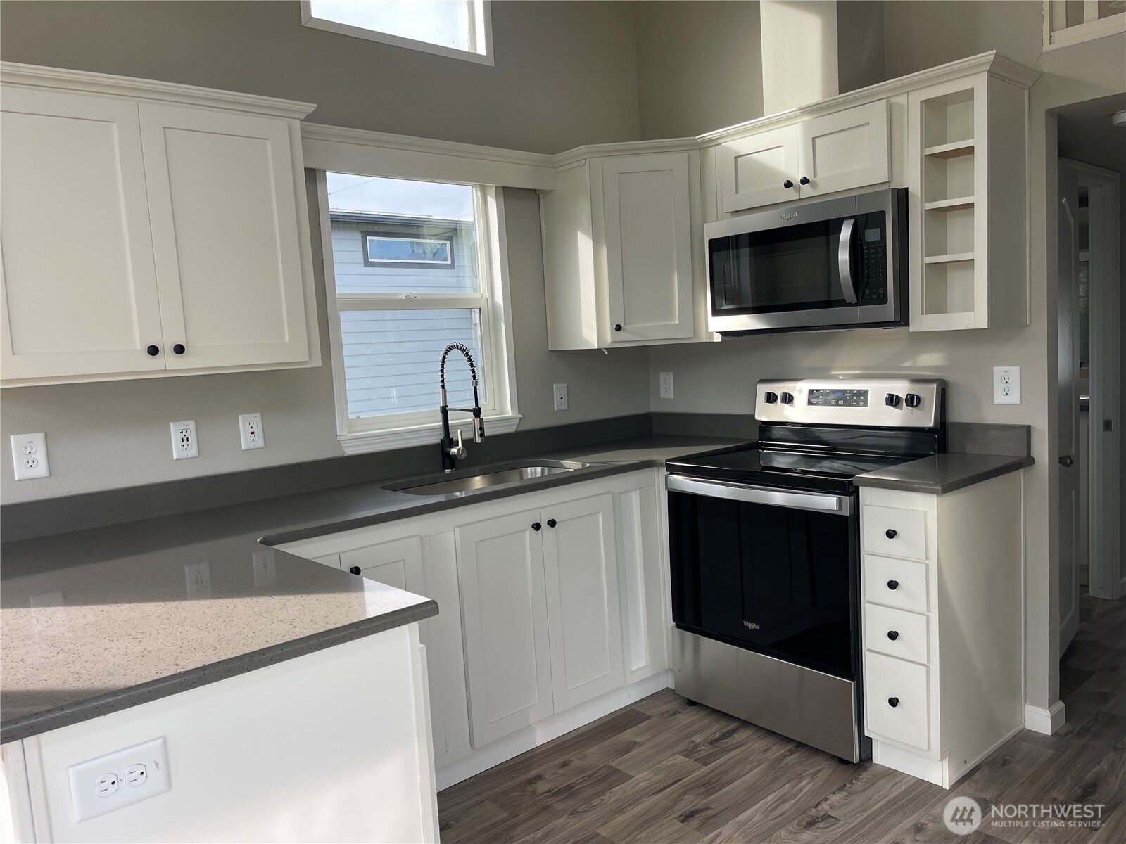 6062 State Rte 20, Unit 27 Port Townsend, WA 98368 - Photo 5 of 12