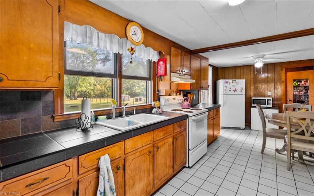 673 Janet Road Stoneville, NC 27048 - Photo 18 of 30 Gallery Image 18