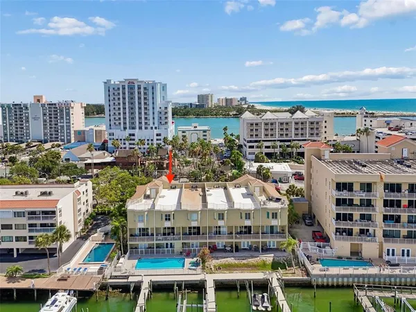 $999,000 | 620 Bayway Boulevard, Unit 5, Clearwater Beach, FL 33767