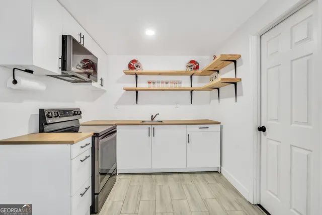 $925,000 | 261 Highway 85 Connector, Brooks, GA 30205