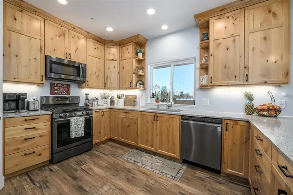 $1,199,999 | 4010 Lakeview Drive, Shingle Springs, CA 95682