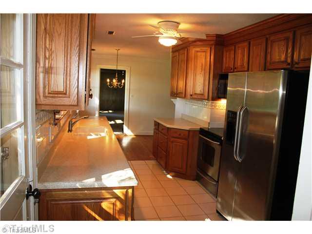 176 Mocks Church Road Advance, NC 27006 - Photo 10 of 19 Kitchen.