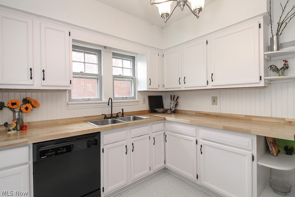 3464 Woodridge Road Cleveland Heights, OH 44121 - Photo 10 of 30