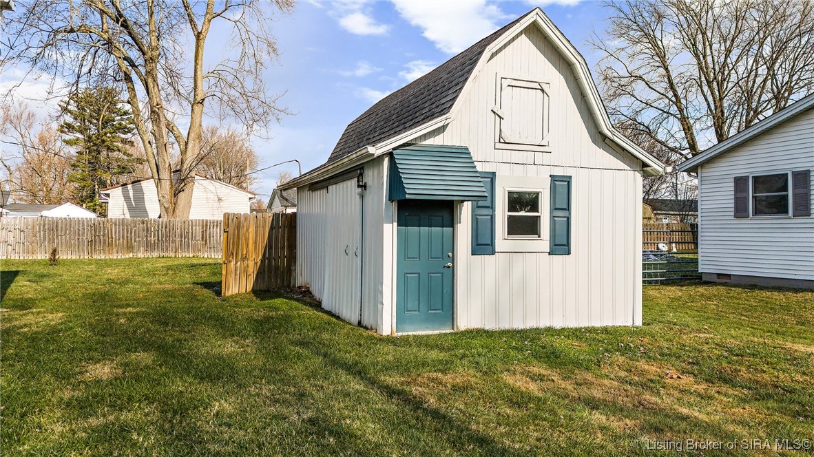 1040 Green Road Madison, IN 47250 - Photo 5 of 32 Gallery Image 5