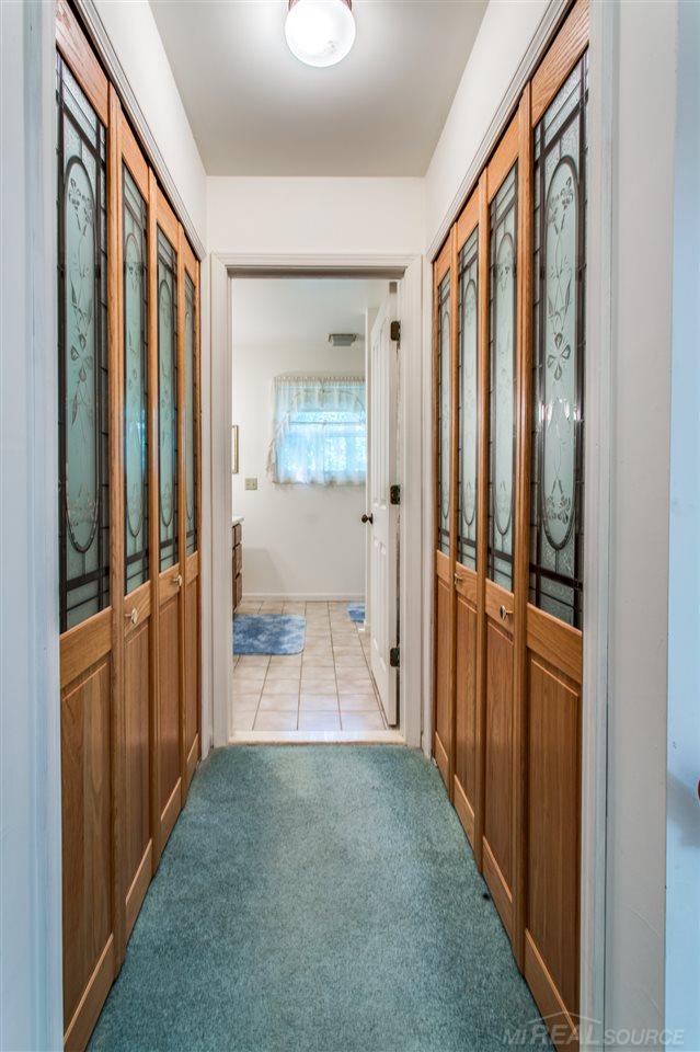5172 8th Road Croswell, MI 48422 - Photo 24 of 40 Dual Linen Closets