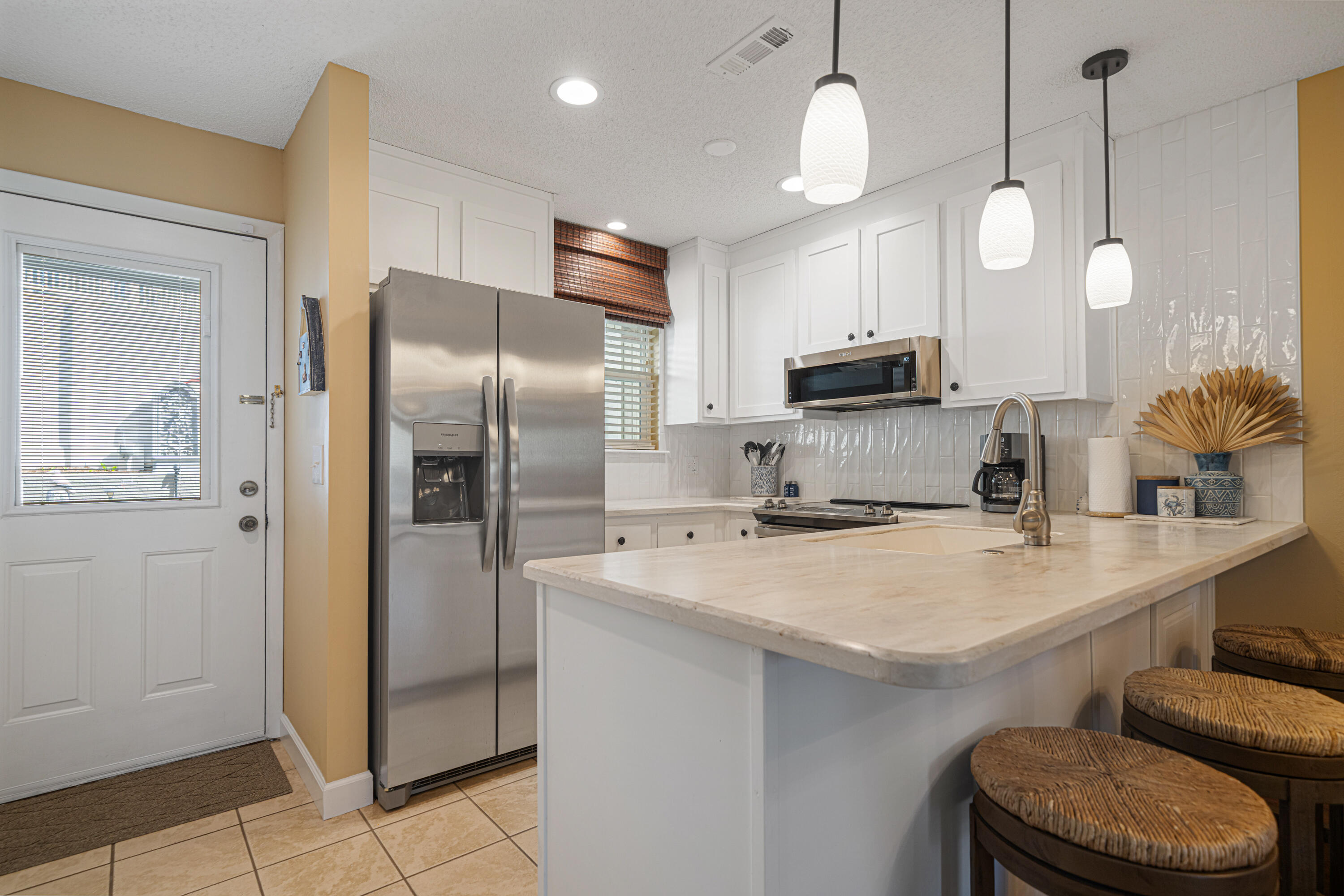 21 Chateau Road Panama City Beach, FL 32413 - Photo 6 of 34 DSC05243