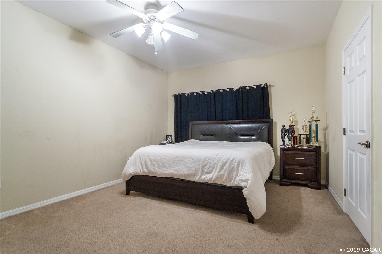 542 Northwest 39th Road, Unit 404 Gainesville, FL 32607 - Photo 11 of 20