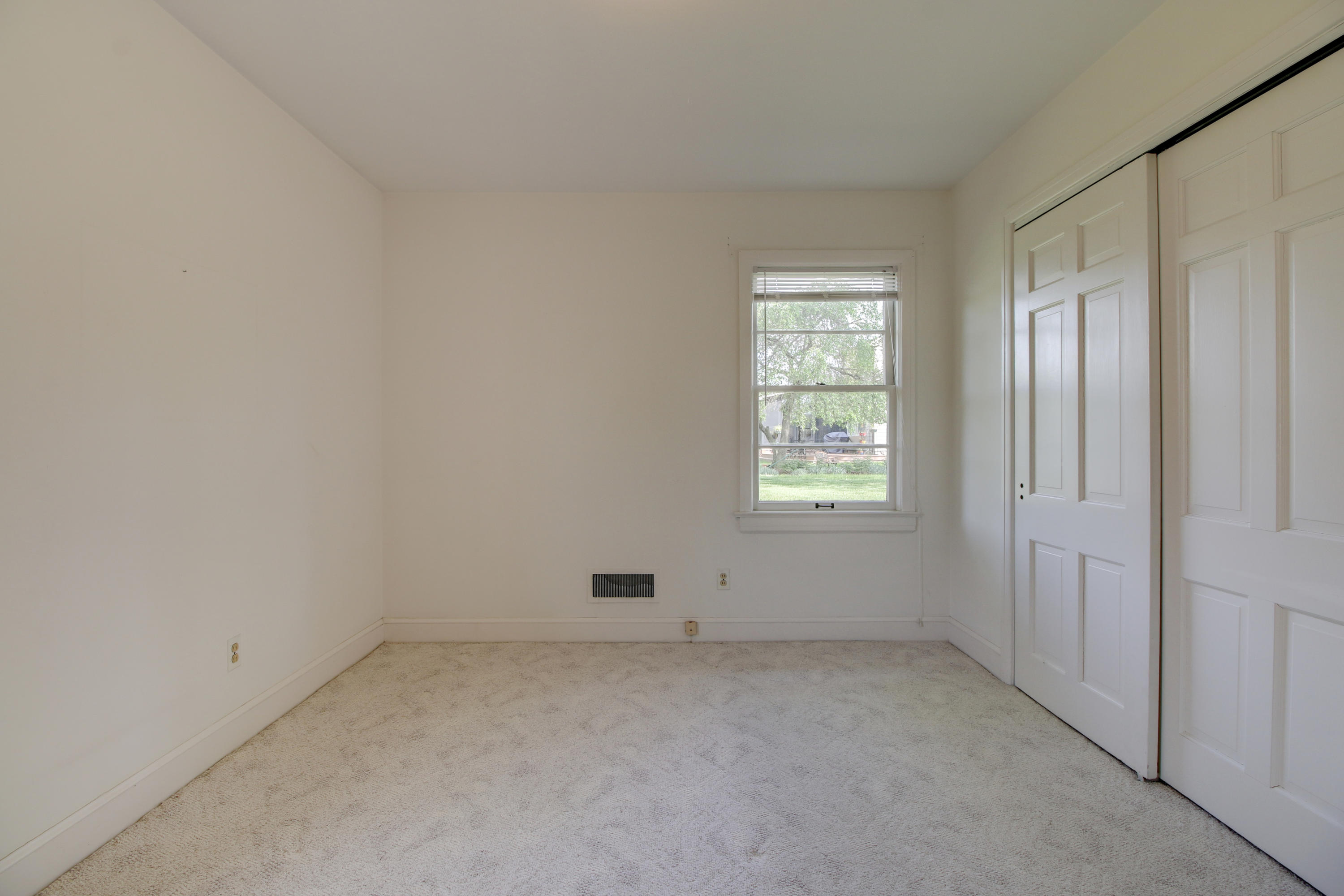 5129 Roselawn Road Roanoke, VA 24018 - Photo 21 of 33 _MG_8463_4_5