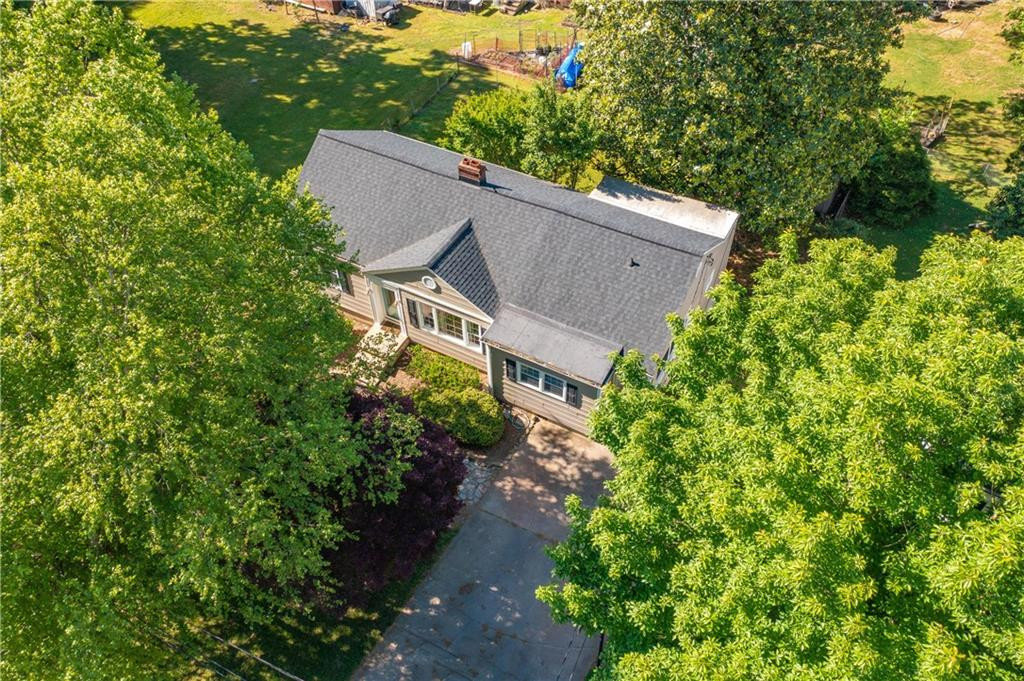 1012 Center Church Road Eden, NC 27288 - Photo 5 of 36 Gallery Image 5