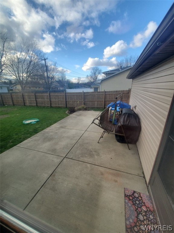 136 Rovner Place Hamburg, NY 14075 - Photo 42 of 45