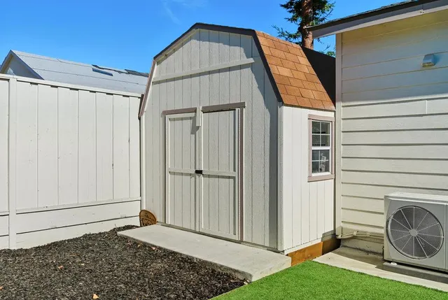 $1,898,888 | 320 North Ellsworth Avenue, San Mateo, CA 94401