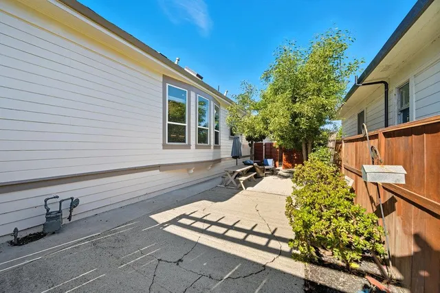$1,898,888 | 320 North Ellsworth Avenue, San Mateo, CA 94401