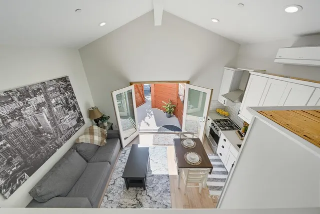 $1,898,888 | 320 North Ellsworth Avenue, San Mateo, CA 94401