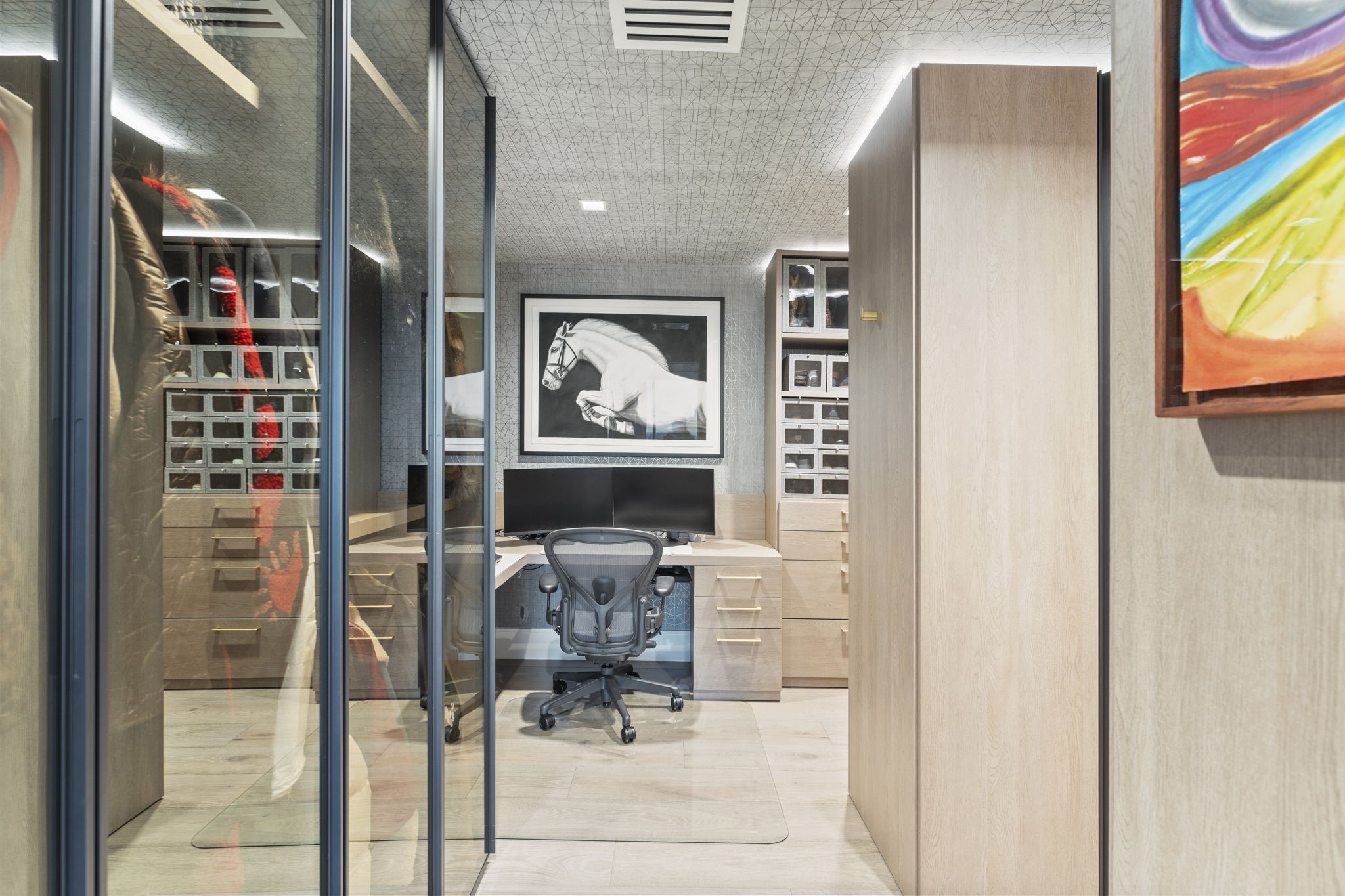 3433 Westheimer Road, Unit 1005 Houston, TX 77027 - Photo 28 of 47 a dining room with furniture and a painting on the wall