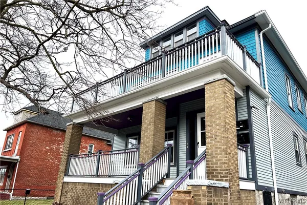 $1,800 | 230 Pennsylvania Street, Buffalo, NY 14201