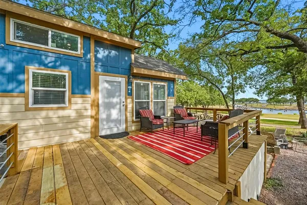 $180,000 | 402 North Shady Lane, Gordonville, TX 76245