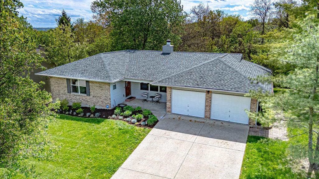 1071 Hartford Circle Lawrenceburg, IN 47025 - Photo 1 of 44