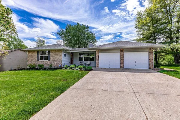 $359,900 | 1071 Hartford Circle, Lawrenceburg, IN 47025