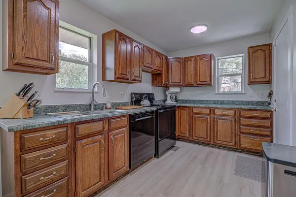 $359,900 | 1071 Hartford Circle, Lawrenceburg, IN 47025