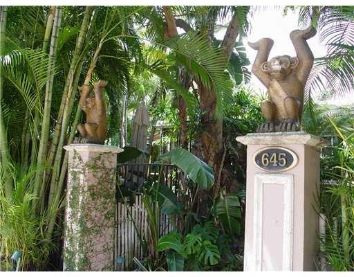 645 North Victoria Park Road Fort Lauderdale, FL 33304 - Photo 1 of 25 a view of entryway with garden