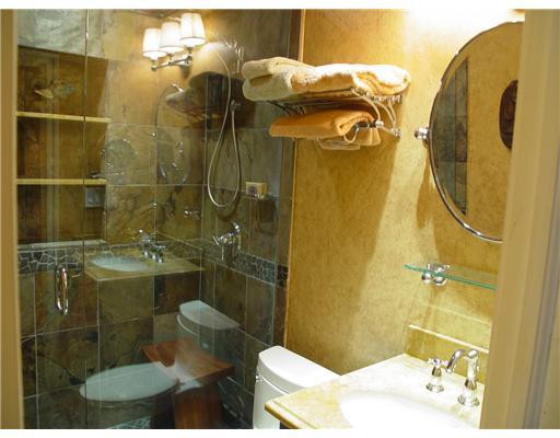 645 North Victoria Park Road Fort Lauderdale, FL 33304 - Photo 23 of 25 a bathroom with a shower