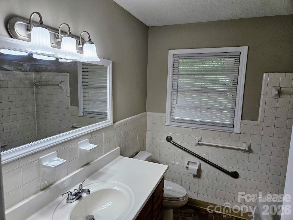 1221 Auten Road Charlotte, NC 28216 - Photo 7 of 9