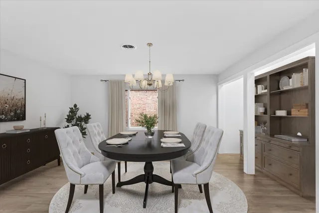 $565,000 | 10206 South St Louis Avenue, Evergreen Park, IL 60805