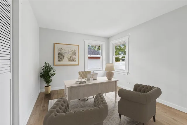 $565,000 | 10206 South St Louis Avenue, Evergreen Park, IL 60805