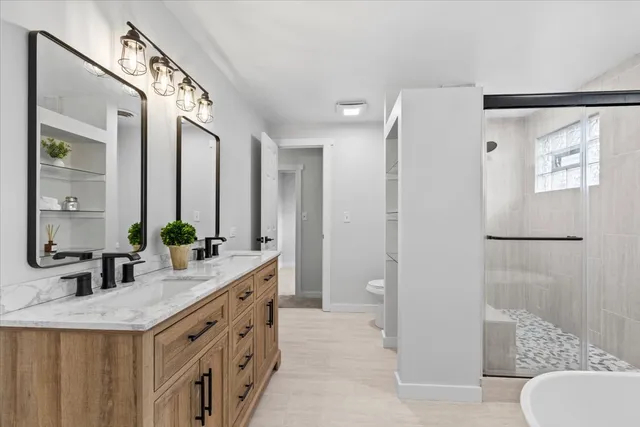 $565,000 | 10206 South St Louis Avenue, Evergreen Park, IL 60805