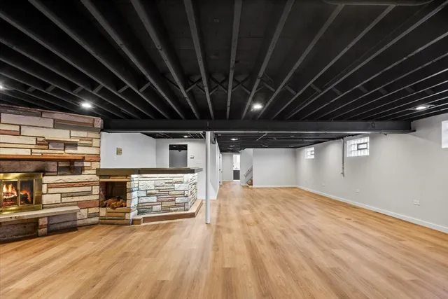 $565,000 | 10206 South St Louis Avenue, Evergreen Park, IL 60805